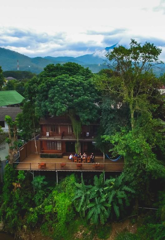 Riverhouse-The Teak House Mae Sariang Exterior foto