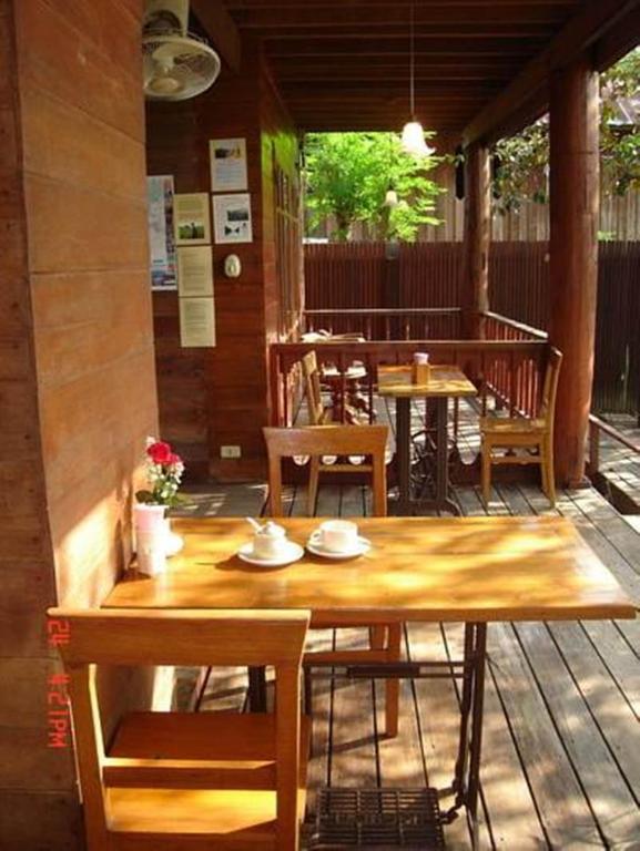 Riverhouse-The Teak House Mae Sariang Exterior foto